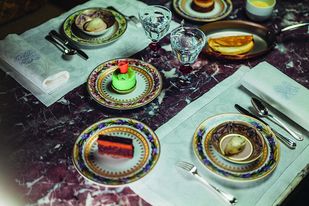 © Plaza Athenee