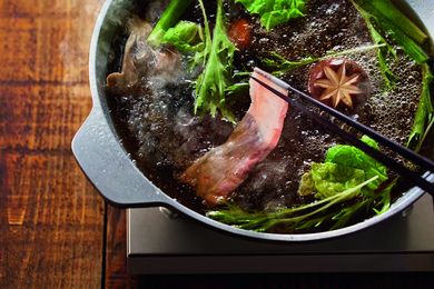 © Iberico Ya kochender Hotpot