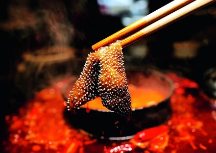 Seestern zum Essen mit Stäbchen bereit