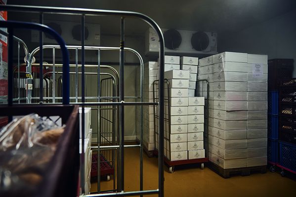 © Hans Schubert Lagerung der Krapfen