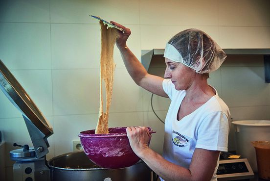 © Hans Schubert Bauernkrapfenproduktion, Teig