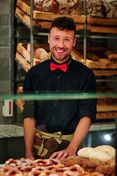 © Höflinger Müller Brotverkäufer